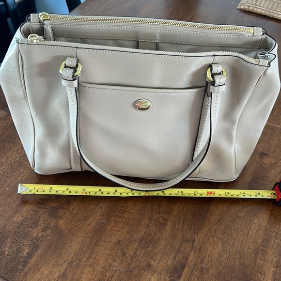 Coach Peyton Tan Leather Purse F25669 - Picture 11 of 13